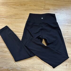 Lululemon Black women's leggings, size XS-S.